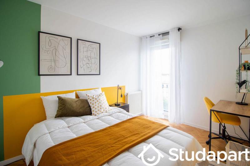 Chambre - 11 m² - 1 pièce