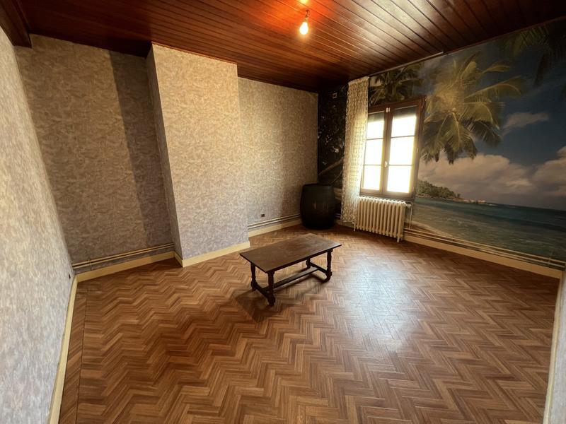 Maison - 169 m² - 10 pièces