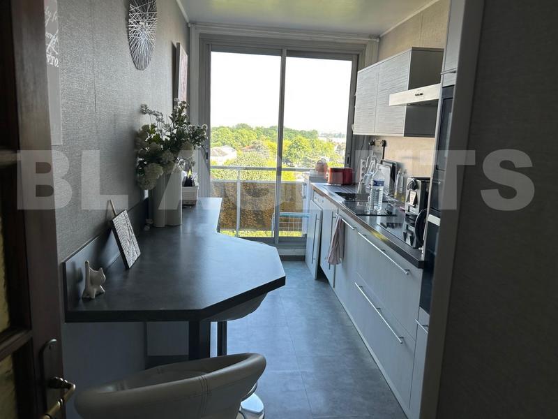 Appartement - 76 m² - 4 pièces