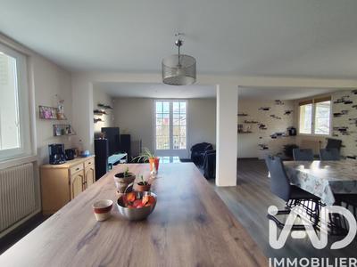 Maison - 117 m² - 6 pièces