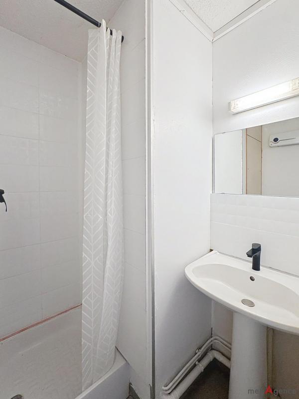 Appartement - 17 m² - 2 pièces