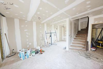 Maison - 240 m² - 10 pièces