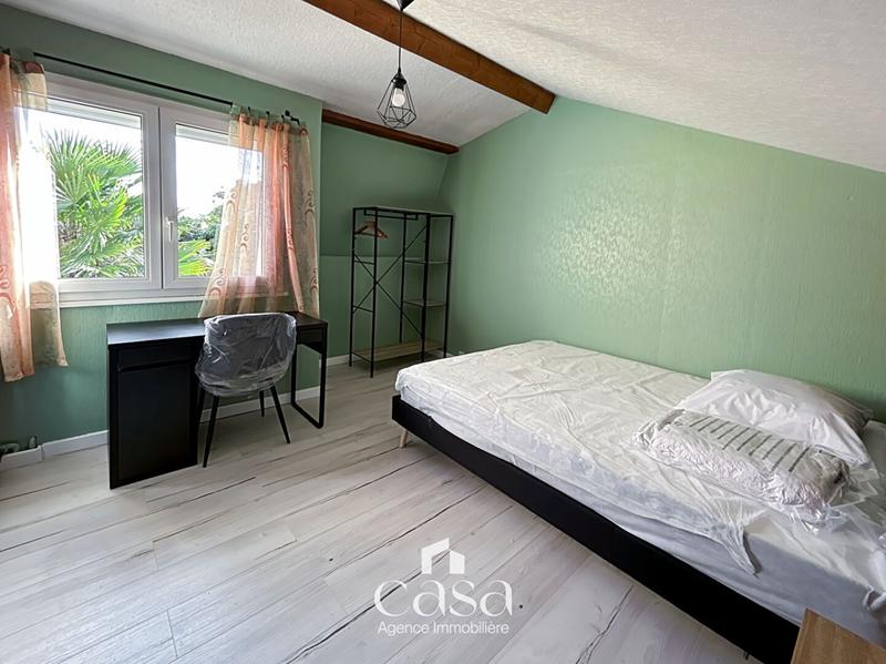 Appartement - 9 m² - 5 pièces