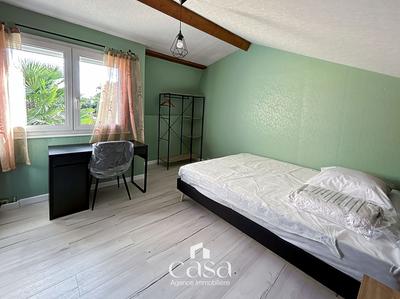 Appartement - 9 m² - 5 pièces