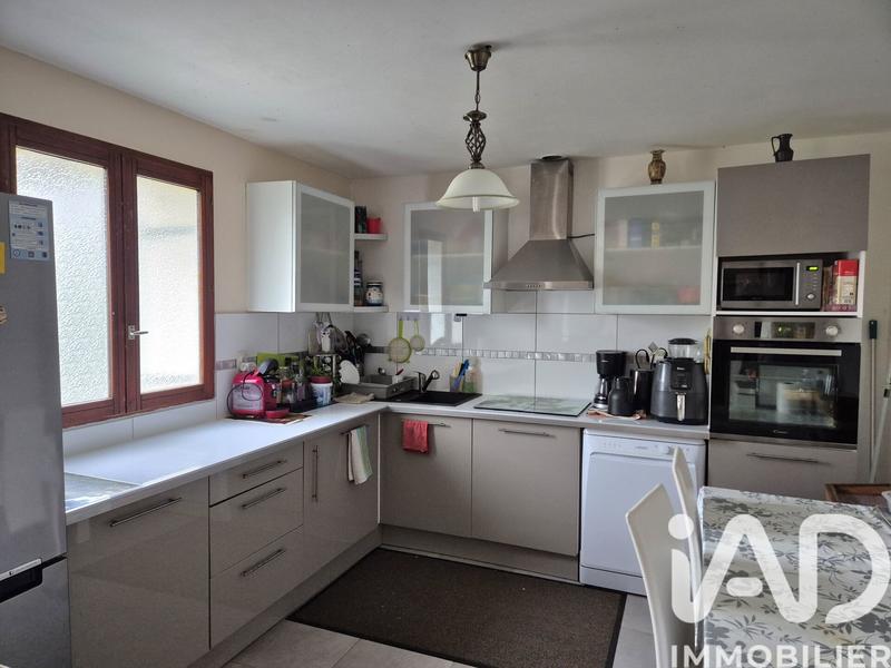 Maison - 88 m² - 4 pièces