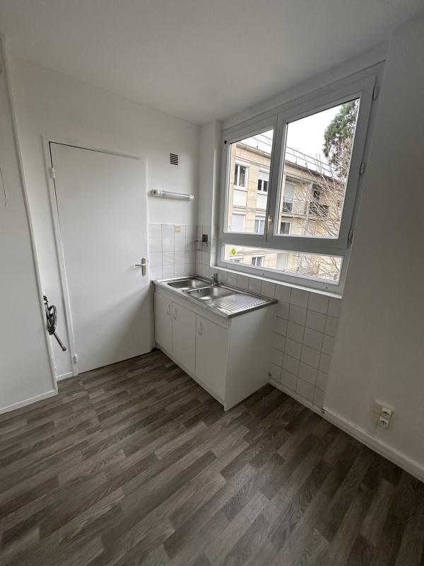 Appartement - 89 m² - 5 pièces