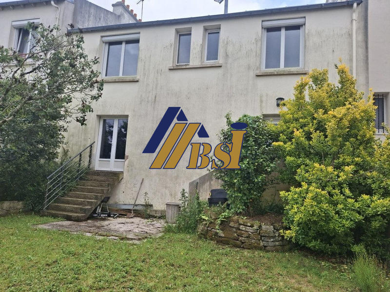 Maison traditionnelle - 122 m² - 5 pièces