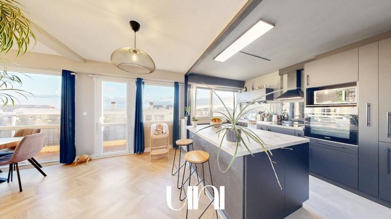 Appartement - 76 m² - 3 pièces