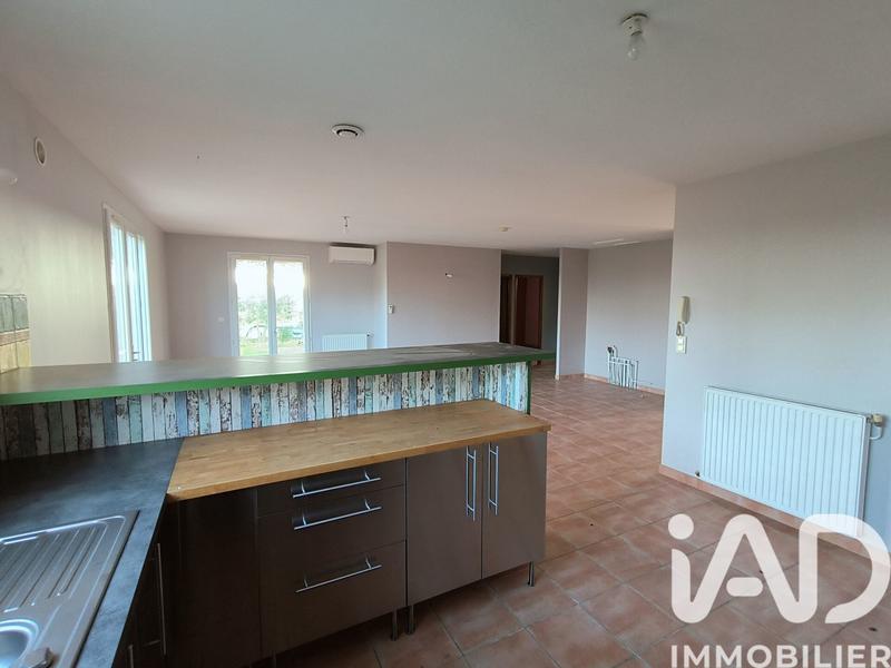 Maison - 280 m² - 13 pièces