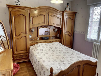 Maison - 106 m² - 8 pièces