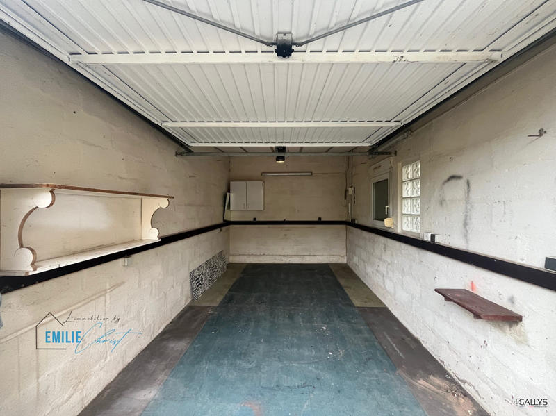 Appartement - 95 m² - 3 pièces