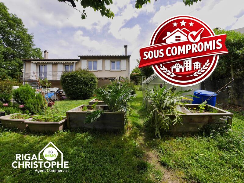 Maison - 93 m² - 5 pièces