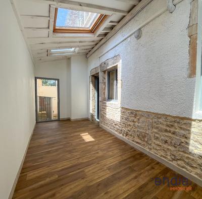 Appartement - 149 m² - 6 pièces