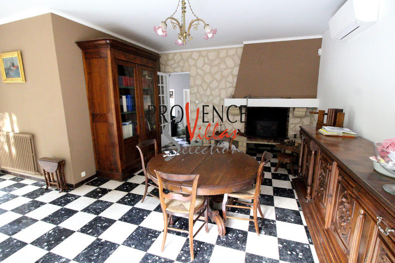 Villa - 95 m² - 5 pièces