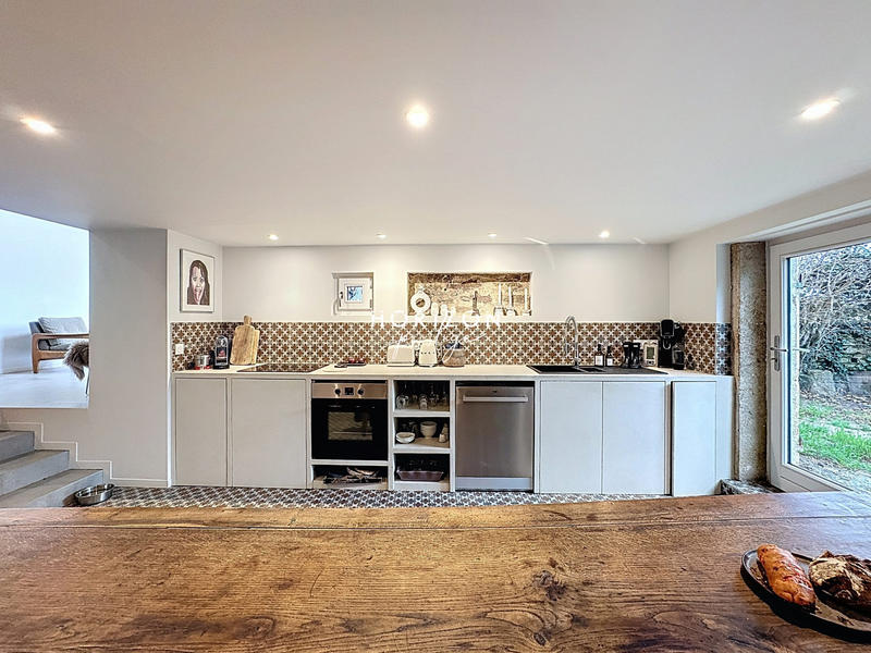 Maison ancienne - 245 m² - 10 pièces