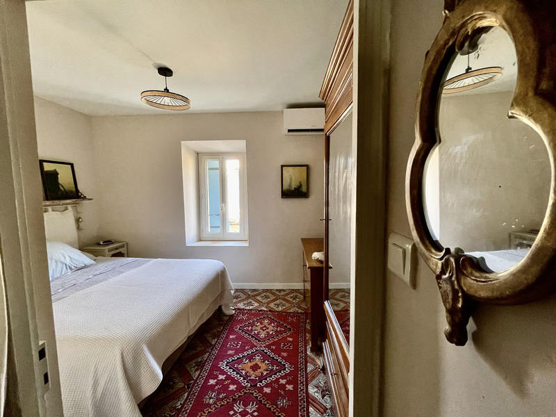 Maison - 209 m² - 5 pièces