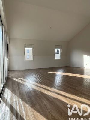 Maison de ville - 194 m² - 7 pièces