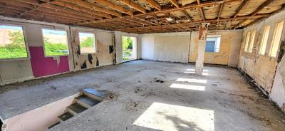 Maison - 150 m² - 4 pièces