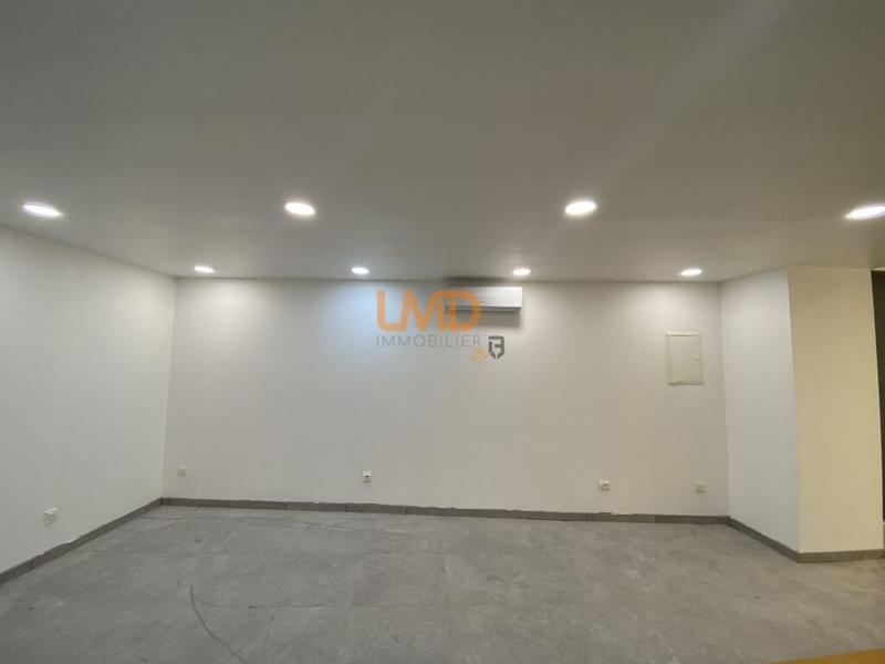 Local commercial - 3 pièces