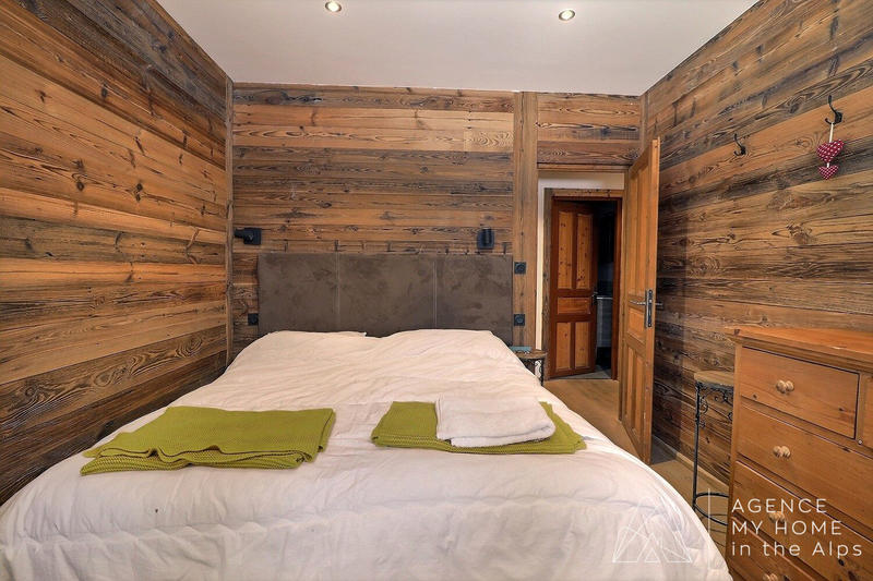 Châlet - 255 m² - 11 pièces