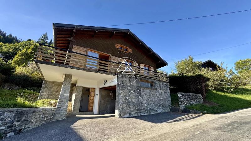 Maison - 100 m² - 6 pièces