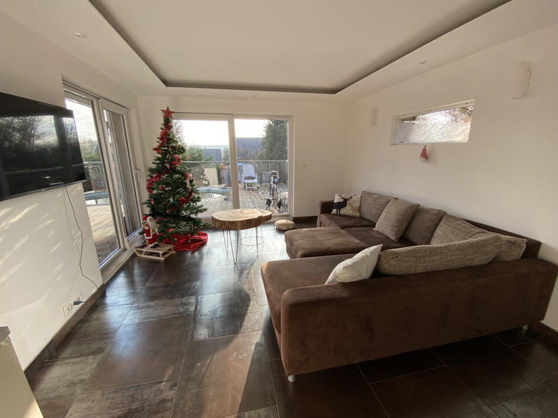 Maison - 97 m² - 5 pièces