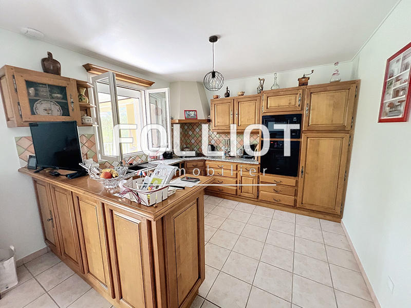 Maison - 120 m² - 6 pièces