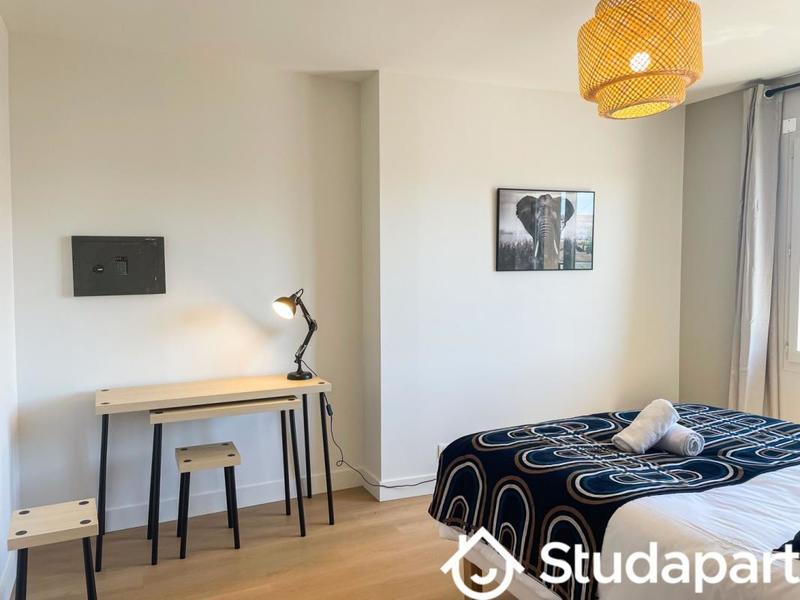 Chambre - 16 m² - 1 pièce