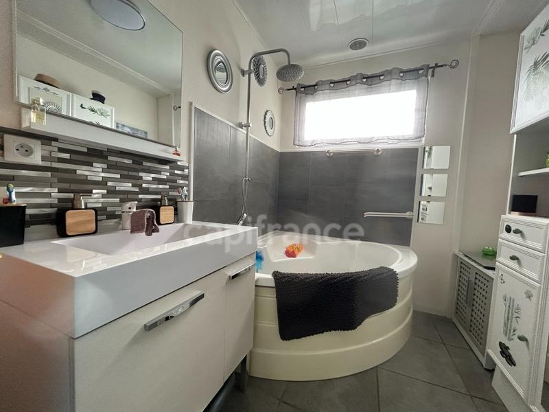 Maison - 127 m² - 4 pièces