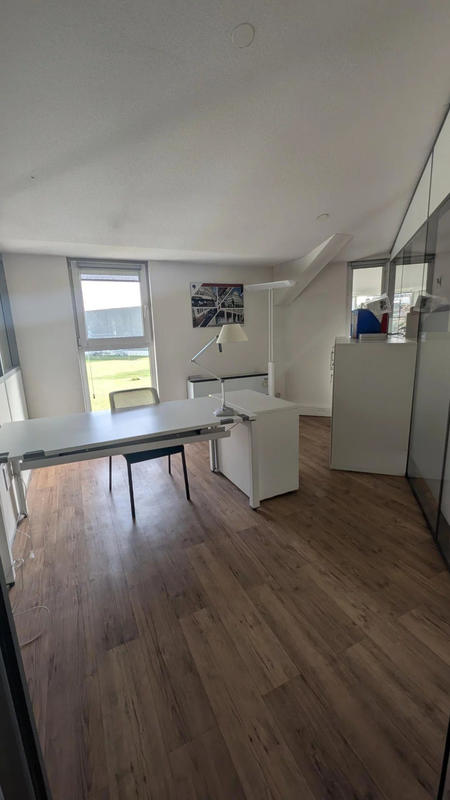 Fonds de commerce - 4 777 m²