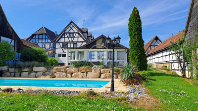 Maison - 200 m² - 6 pièces