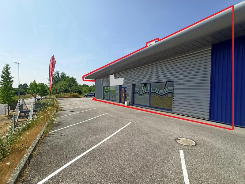 Local commercial - 440 m²