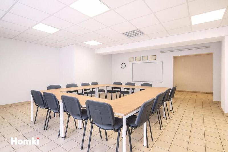 Local commercial - 65 m² - 1 pièce