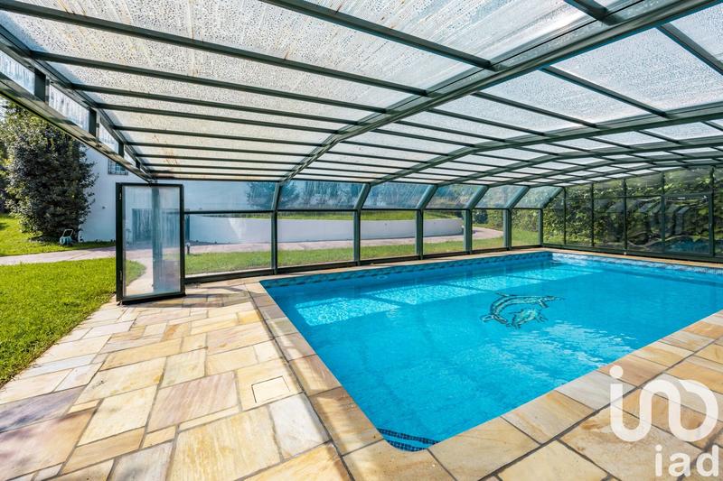 Maison de maîtres - 241 m² - 6 pièces