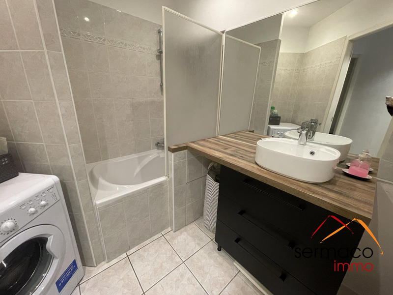 Appartement - 86 m² - 3 pièces