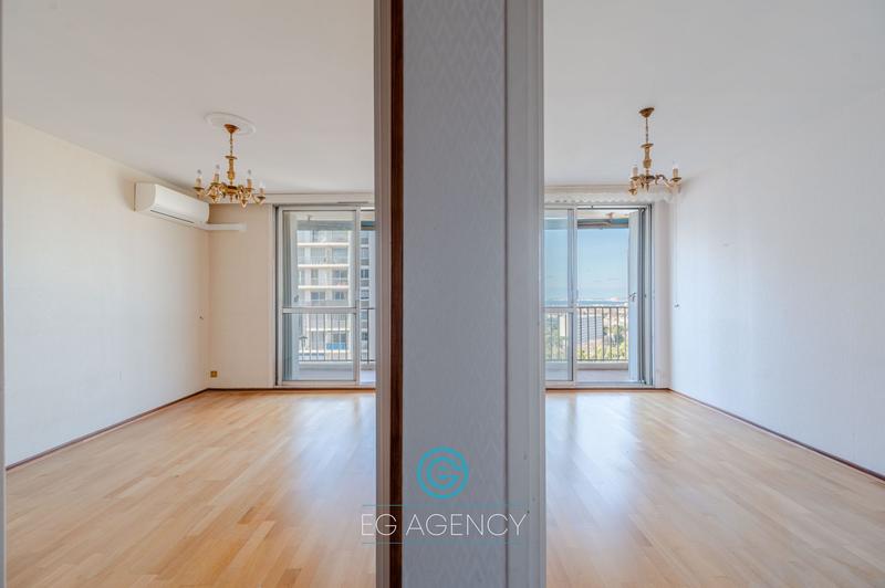 Appartement - 87 m² - 4 pièces