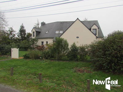 Propriété - 228 m² - 7 pièces