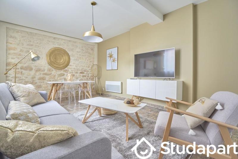 Chambre - 13 m² - 1 pièce