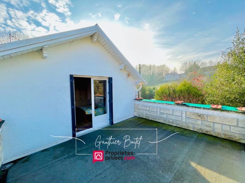 Maison - 95 m² - 4 pièces