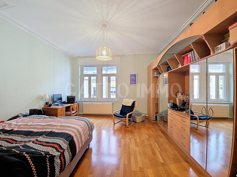 Appartement - 153 m² - 4 pièces