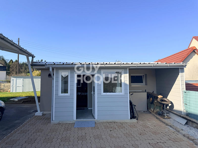 Maison - 253 m² - 8 pièces