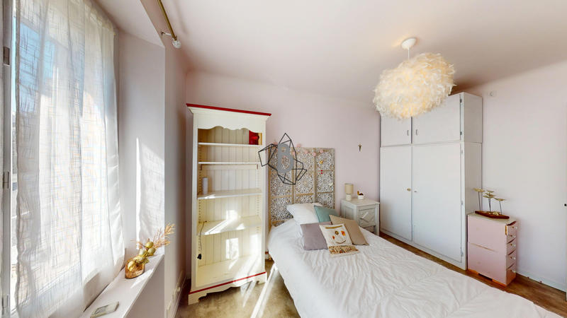 Maison - 167 m² - 7 pièces