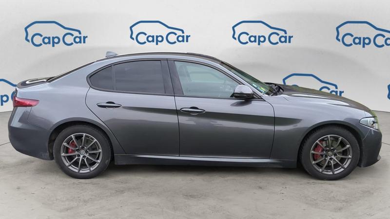 Alfa Romeo Giulia II 2.2 Jtd 136 At8 Edizione - Automatique
