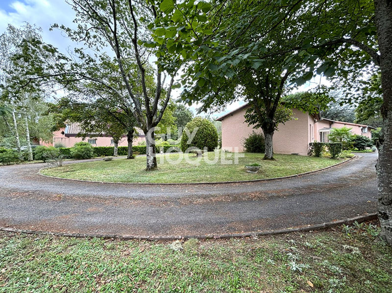 Maison - 190 m² - 6 pièces