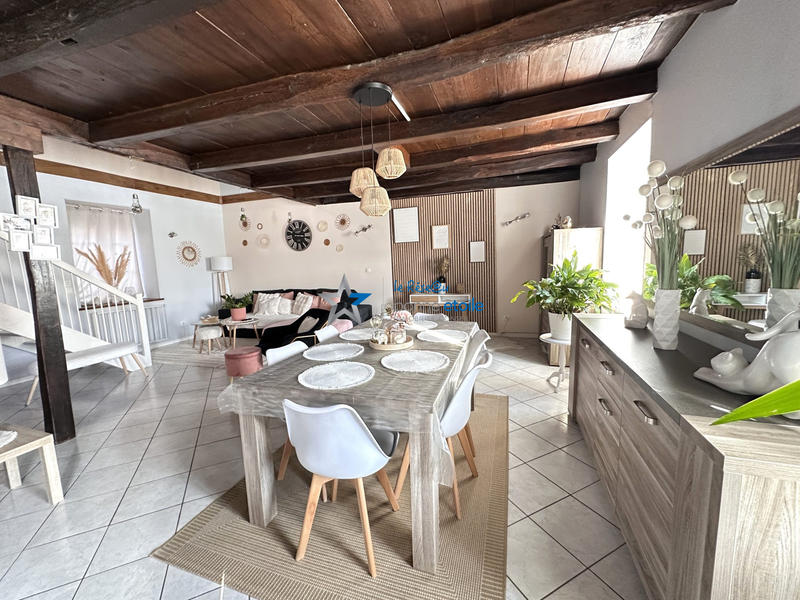 Maison - 190 m² - 7 pièces