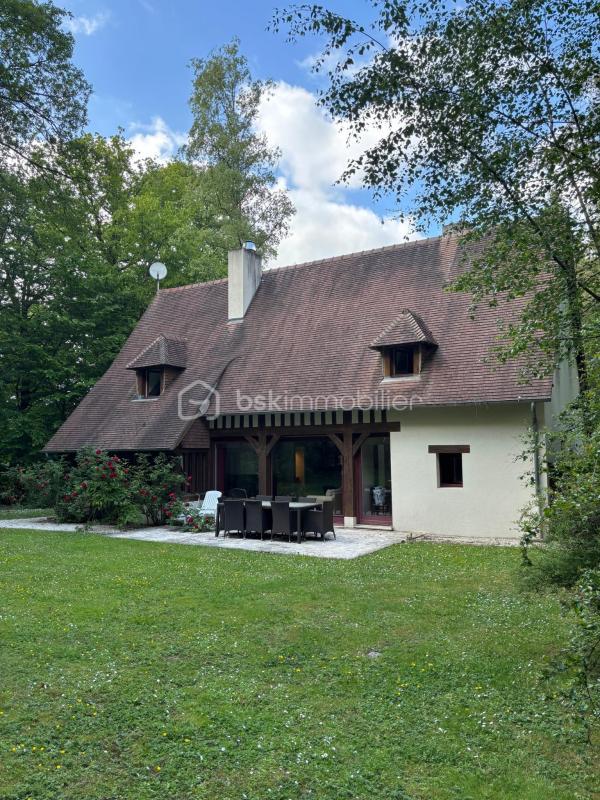 Maison traditionnelle - 128 m² - 7 pièces