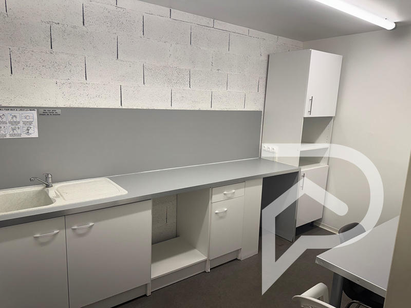 Local commercial - 600 m²