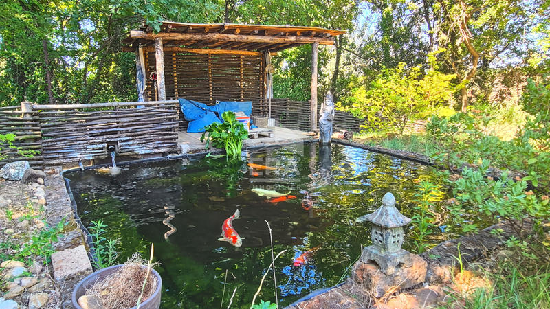 Maison - 270 m² - 9 pièces