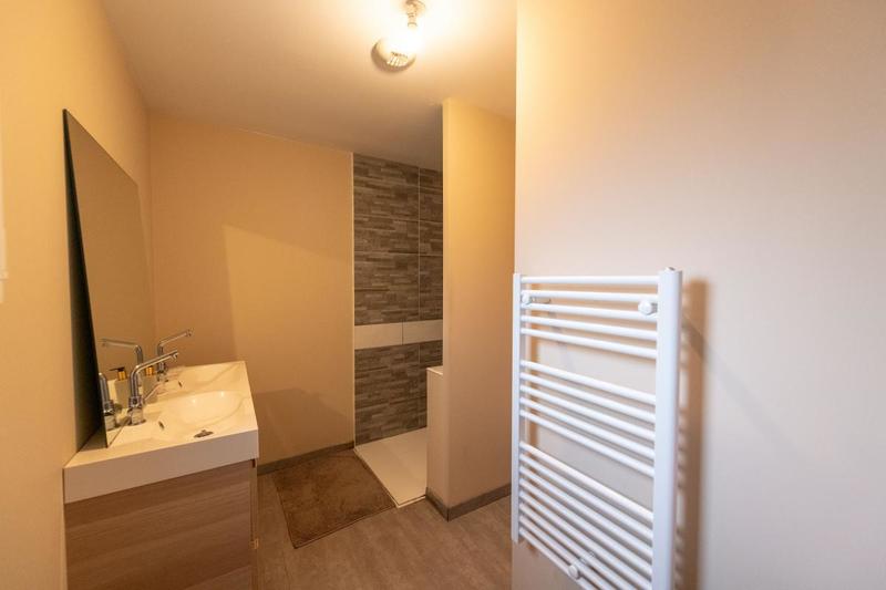 Maison - 84 m² - 4 pièces