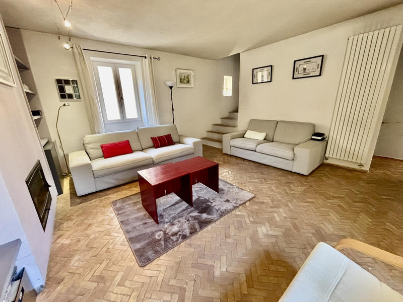 Maison - 162 m² - 7 pièces